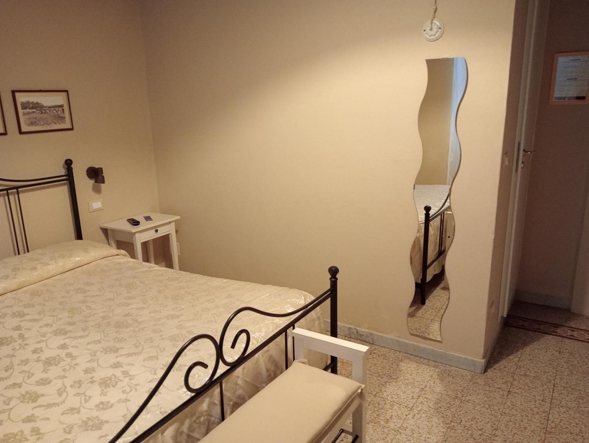 Buonanotte Rooms Lucca Exterior photo