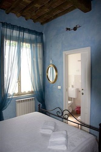 Buonanotte Rooms Lucca Exterior photo